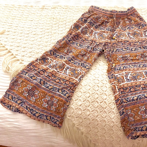 American Eagle Outfitters Pants - American Eagle Outfitters Boho Cropped Pants